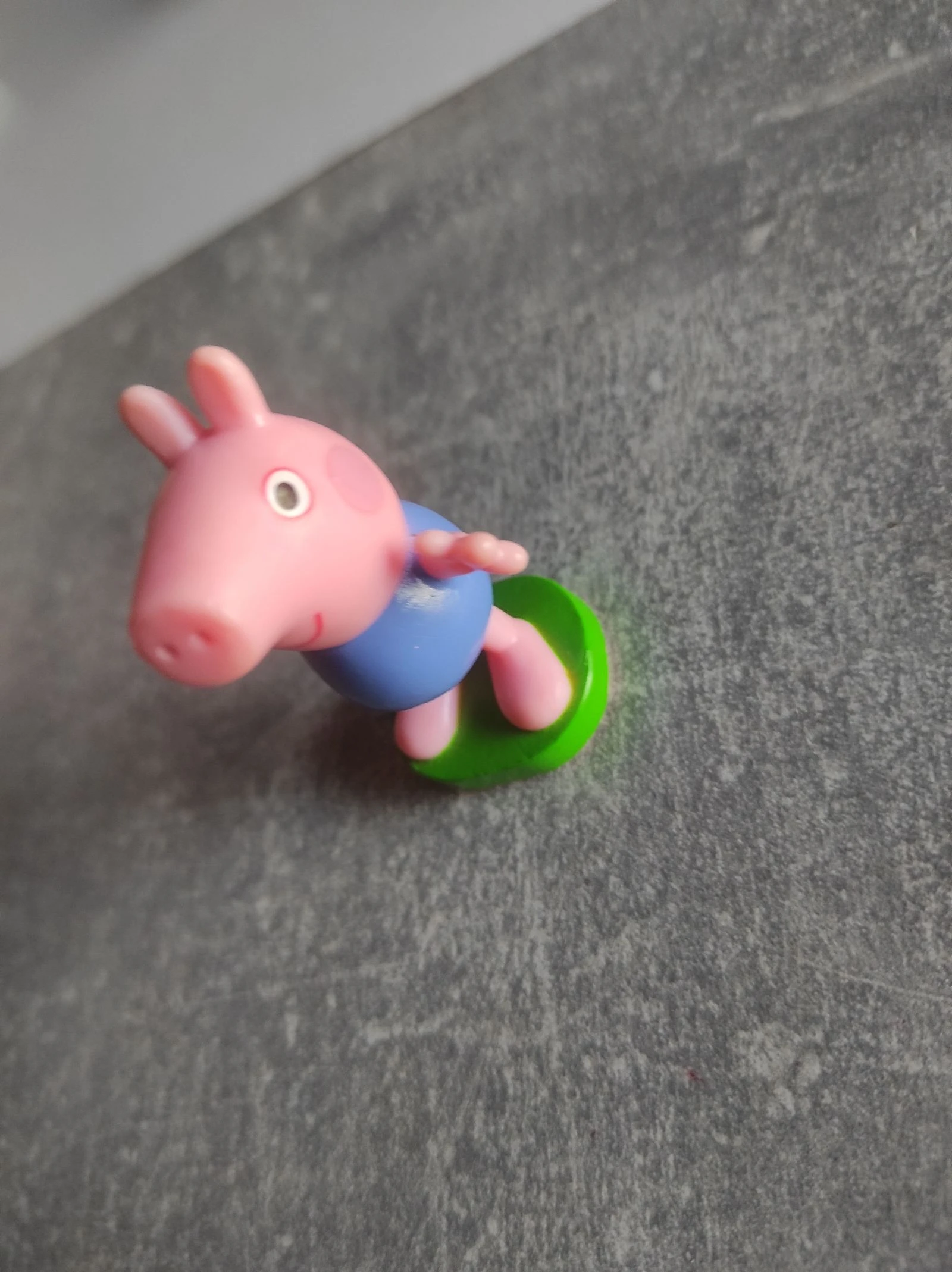 George pig avec sceau de dinosaure – photo 5